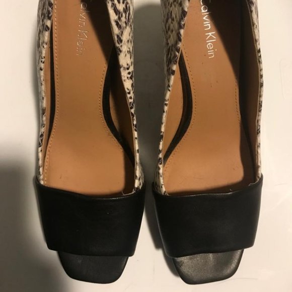 VINTAGE Calvin Klein NAREEN Open Toe/Heels Black/White - Picture 5 of 6